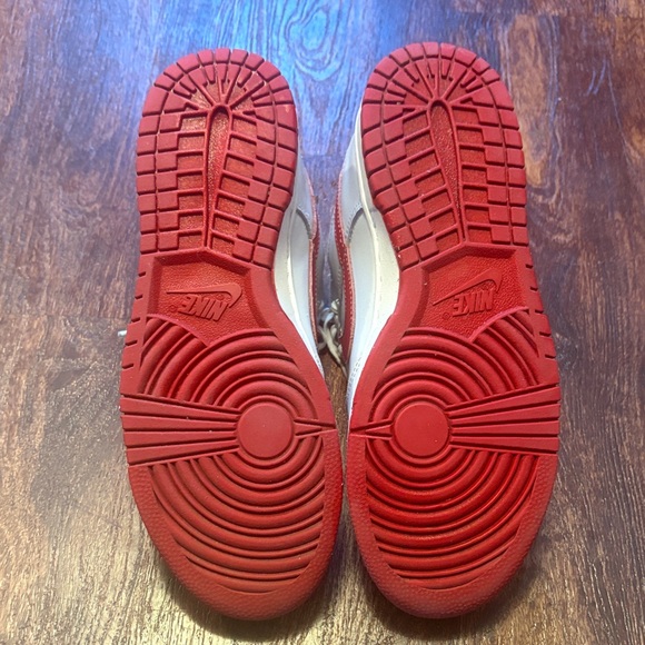 Men’s nike dunk low vast grey varsity red - Picture 5 of 10